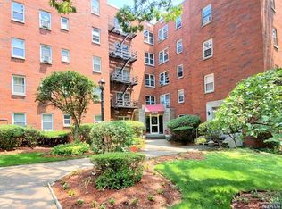 2340 Linwood Ave #1F-401F, Fort Lee, NJ 07024