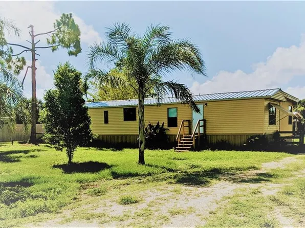 1138 Alligator Rd, Moore Haven, FL 33471