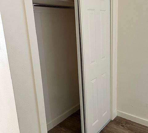 4th image of 6360 Gentry St APT C