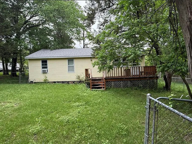 703 Keywe Pl — Photo 2