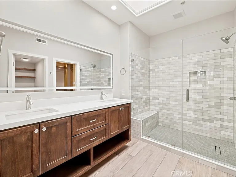 2396 Sunningdale Dr — Photo 14