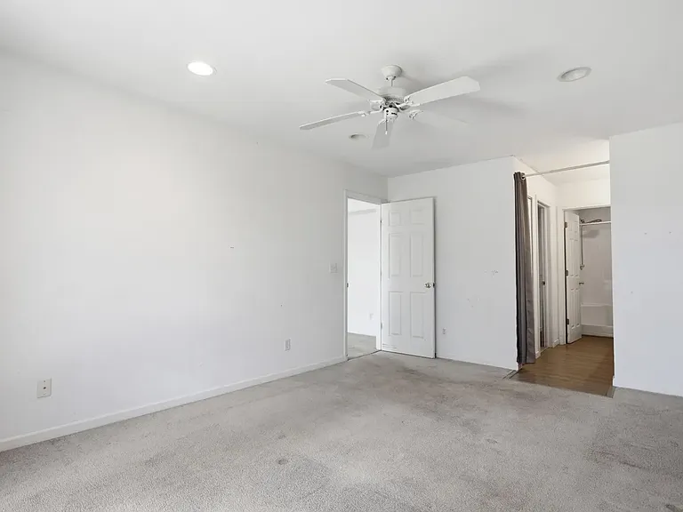 709 Sunflower St #B — Photo 3