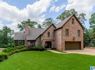 2634 Dolly Ridge Rd, Vestavia, AL 35243