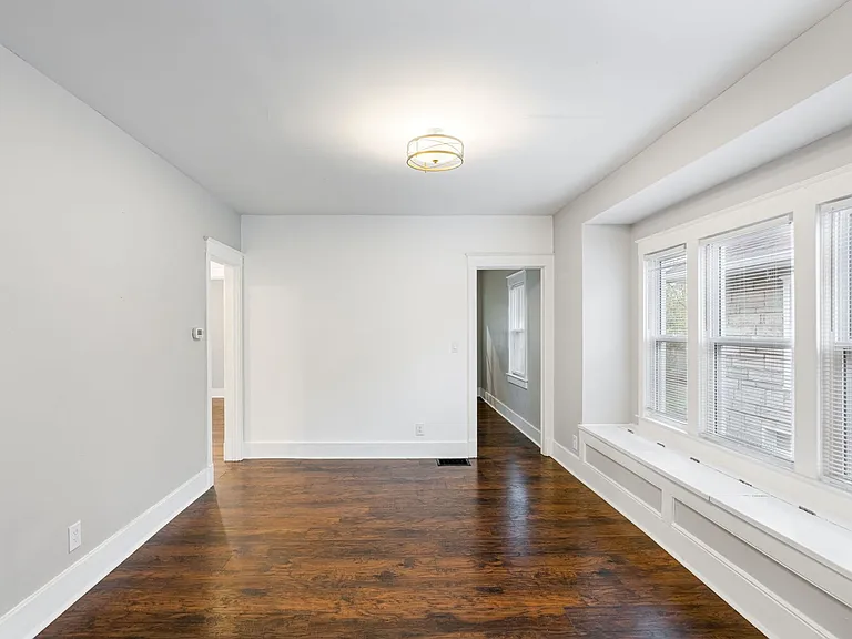 1309 Lydia St — Photo 13