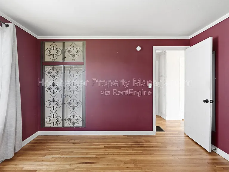 112 W Amherst Ct — Photo 8