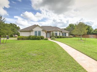 1505 Chaucer Dr, Cleburne, TX 76033