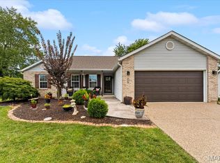 939 Dunberry Dr, O Fallon, IL 62269