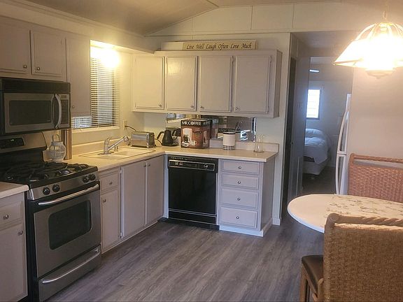 3rd image of 69333 E Palm Canyon Dr Space 128