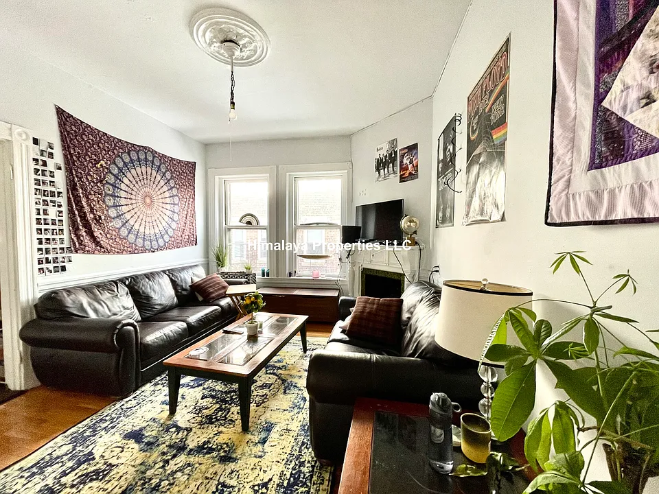 73 Westland Ave #3