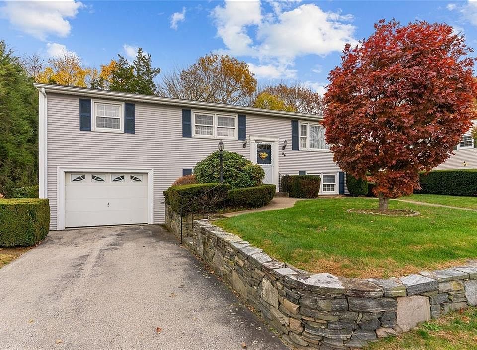 1st image of 54 Monterey Dr