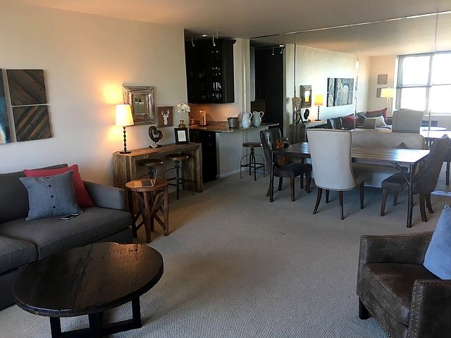 1st image of 1325 N State Pkwy APT 19D