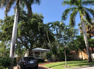 735 Newark St, West Palm Beach, FL 33401