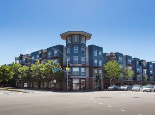1121 40th St APT 2406, Emeryville, CA 94608