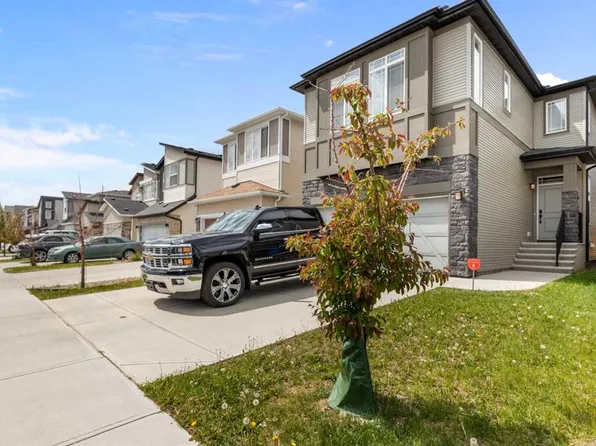 54 E Sage Bluff Rise NW, Calgary, AB T3R 1T4
