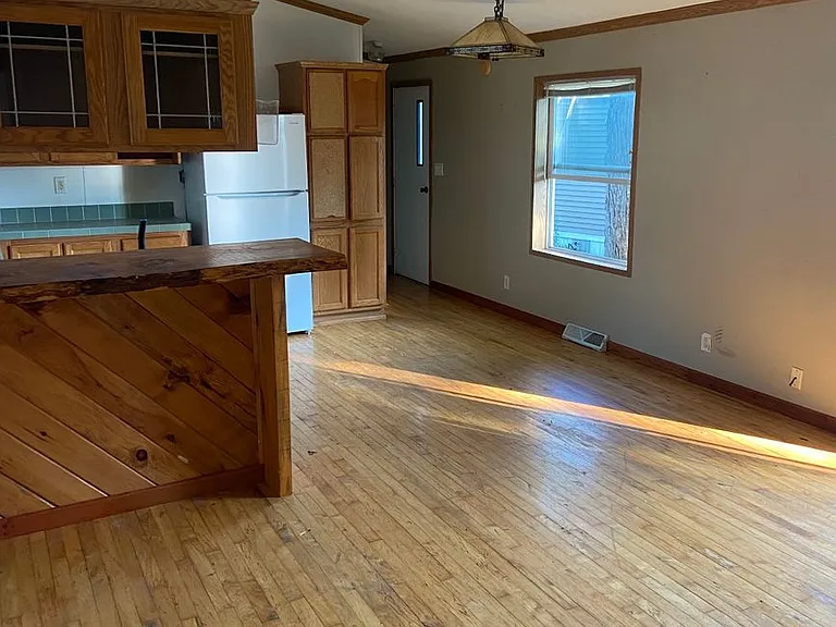 16260 W State Rd — Photo 2