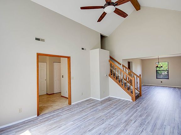 4th image of 6549 Deer Meadows Dr
