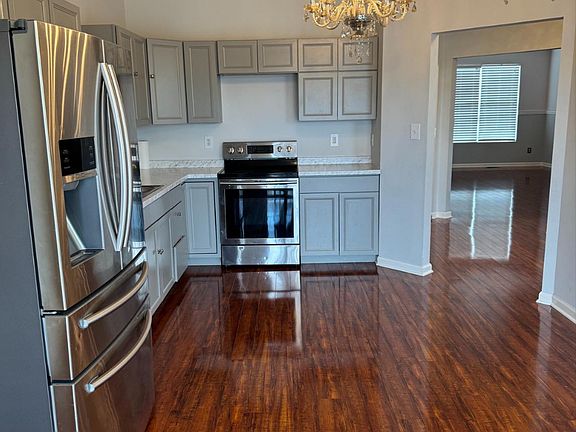 4th image of 225 Kentshire Dr #225