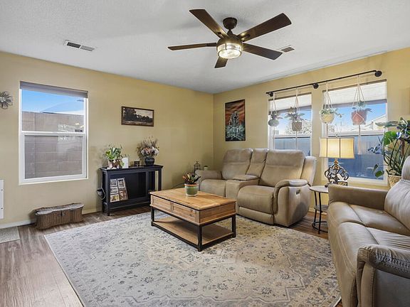 5th image of 6116 Picture Rock Pl NW