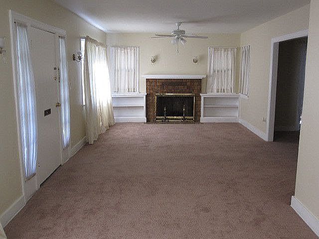 1st image of 1092 N Catalina Ave