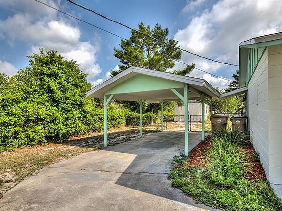 5th image of 11643 Lakeview Dr