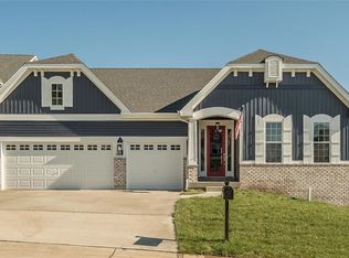 26 Macarthur Ct, Saint Charles, MO 63304