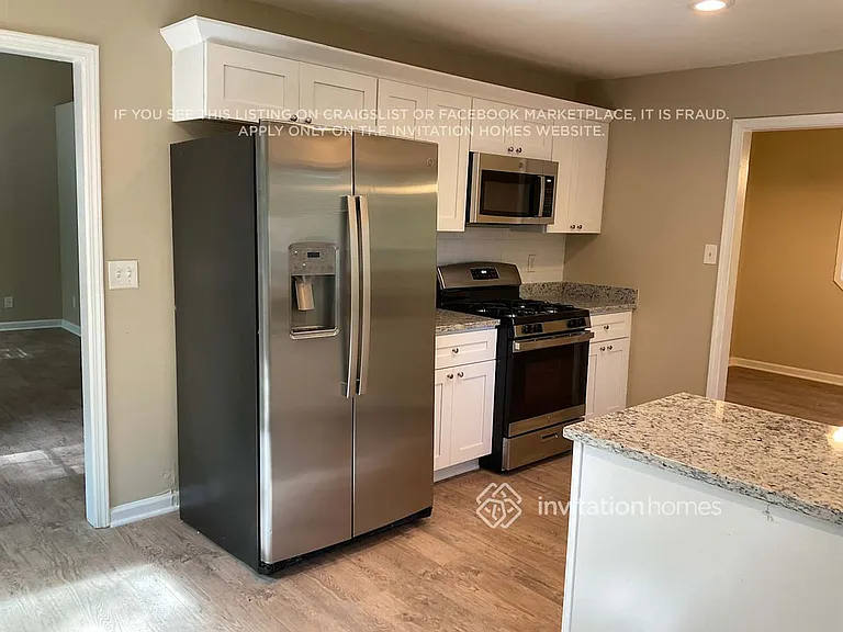 2057 Kinridge Ct — Photo 9