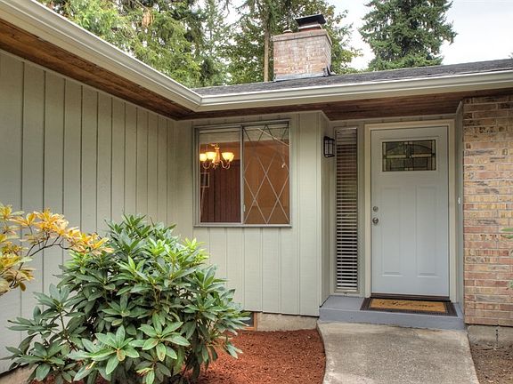 2nd image of 14619 106th Avenue Ct E