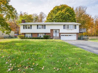 5552 Birchwood Dr, Lake View, NY, 14085