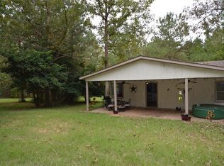 826 Pine Groves Rd, Corrigan, TX 75939