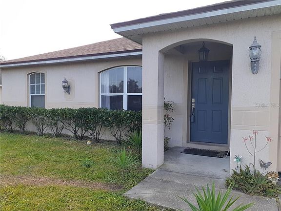 2nd image of 708 Mountain Way Ave