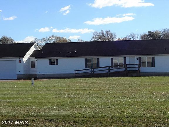 2nd image of 4771 Birch Dr