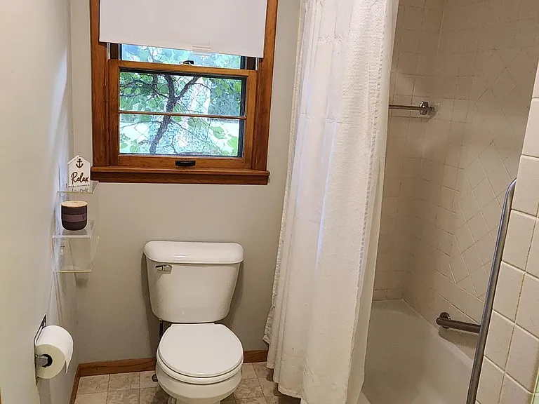 311 Margaret Ave — Photo 11