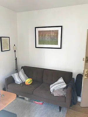 Rented by New York Realty | media 25