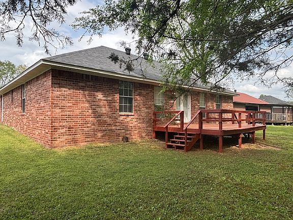 2nd image of 131 Willow Creek Dr
