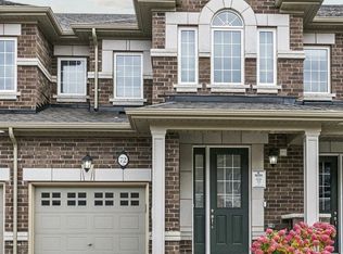 72 Finegan Cir, Brampton, ON L7A4Z8