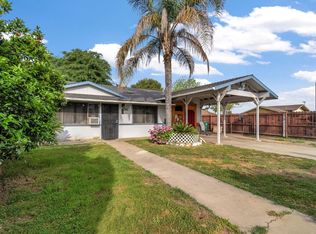 125 12th St, Orange Cove, CA 93646