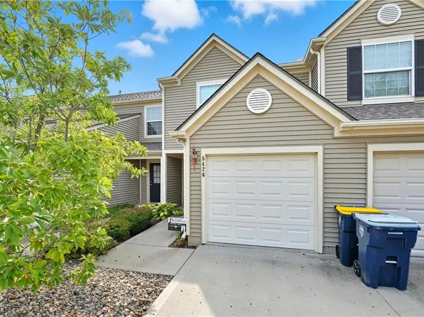 5426 N Hickory St, Kansas City, MO 64118