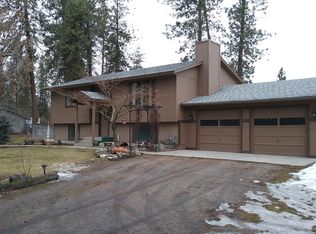 10818 W Sagewood Rd, Nine Mile Falls, WA 99026