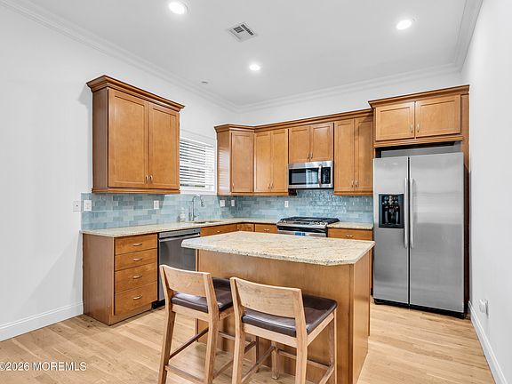 5th image of 508 Monroe Avenue #2R