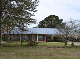 616 Dark Corners Rd, Tallassee, AL 36078
