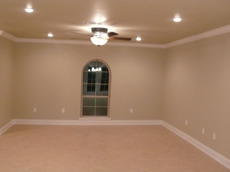 Living Room Recessed Lighting Crown Molding