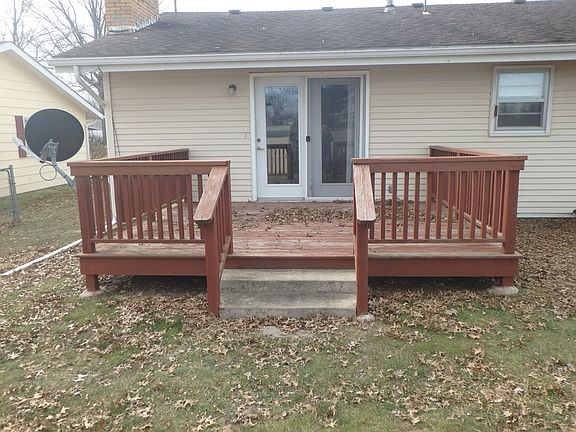 5th image of 6 Cobblestone Ln