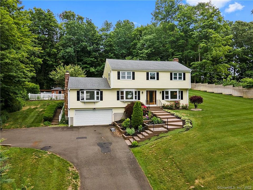 69 Berncliff Dr, Northford, CT 06472 Zillow