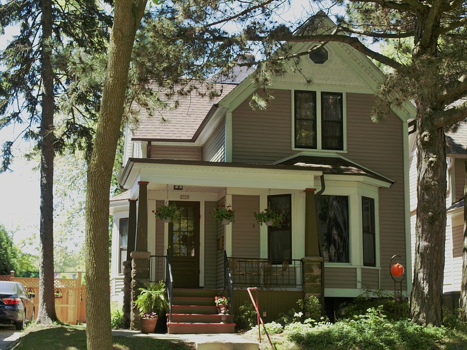 1st image of 2969 S Wentworth Ave
