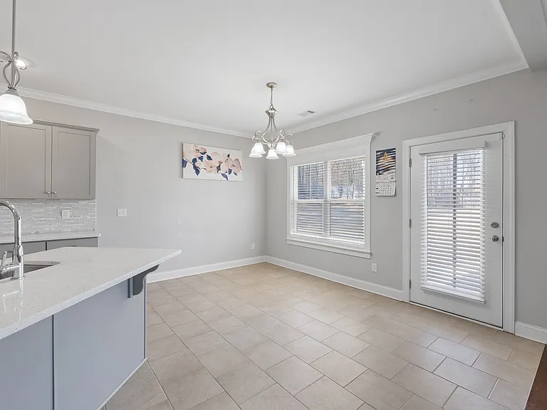 15 Hollyhock Ln — Photo 16