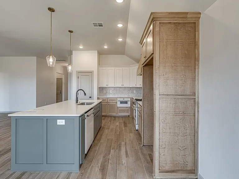 1103 Wisteria Way — Photo 41
