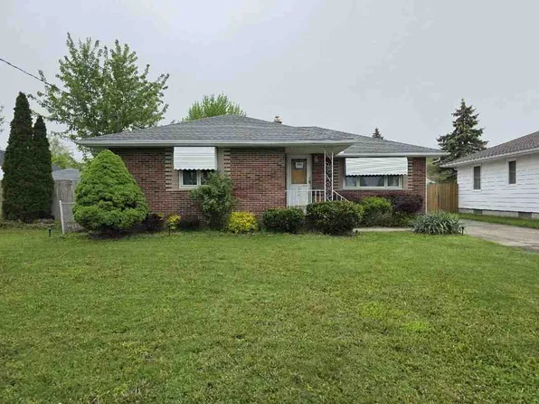 3029 Chris Ave, Lorain, OH 44052