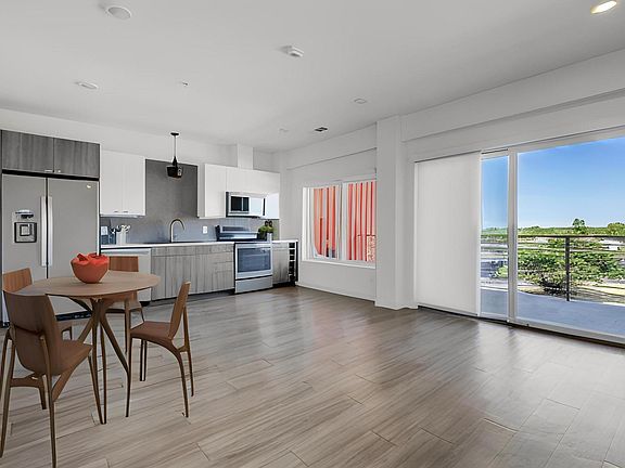 2nd image of 4361 S Congress Ave Unit 505