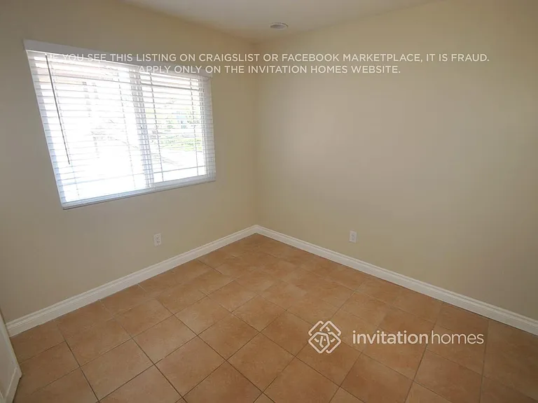 14772 Long View Dr — Photo 6