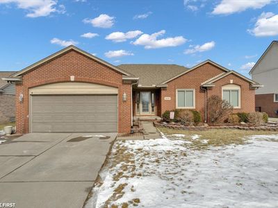 36465 Haley Dr, New Baltimore, MI, 48047